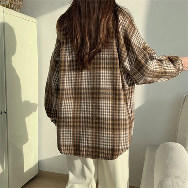 Versatile Button Trendy Outerwear 2026 Thickened Woolen Plaid Shirt Women Loose Mid-Length Autumn Winter New Blouse