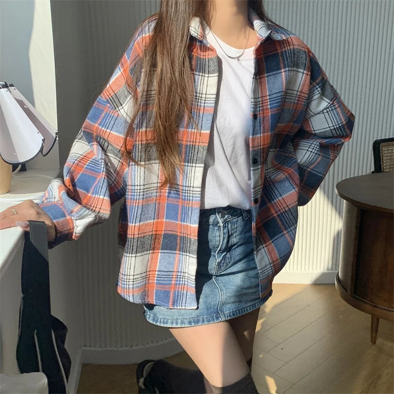 Versatile Button Trendy Outerwear 2026 Thickened Woolen Plaid Shirt Women Loose Mid-Length Autumn Winter New Blouse