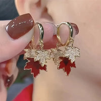 Fashion Rhinestone Red Maple Leaf Earrings For Women Autumn and Winter Crystal Zircon Tassel Earrings Wedding Party Jewelry Gift
