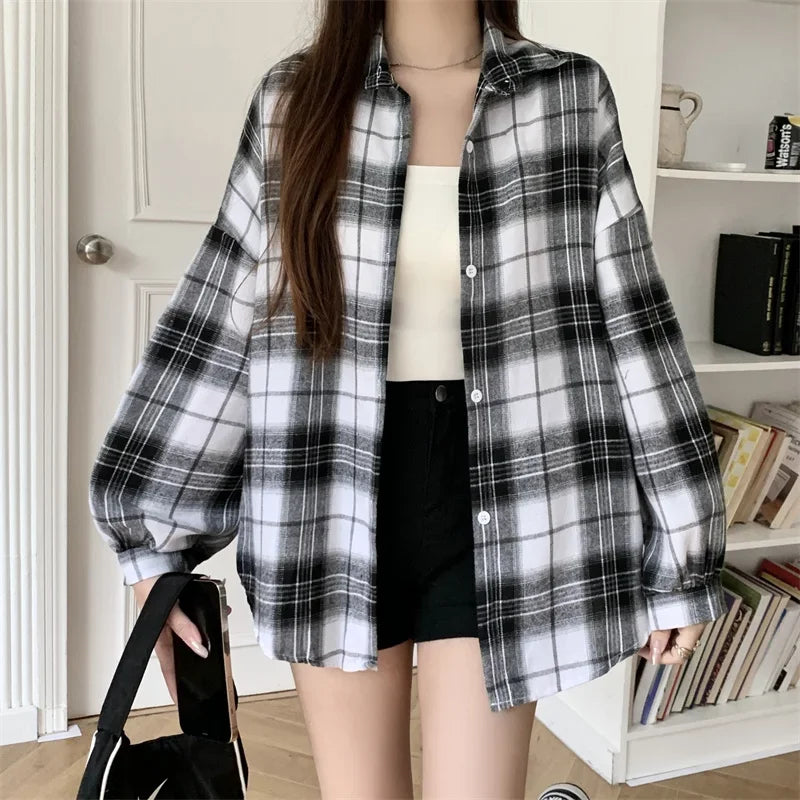 Versatile Button Trendy Outerwear 2026 Thickened Woolen Plaid Shirt Women Loose Mid-Length Autumn Winter New Blouse